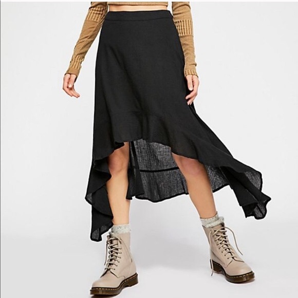 Free People Dresses & Skirts - 🎀 3 FOR $60 • Free People • Gauzy Flounce Skirt